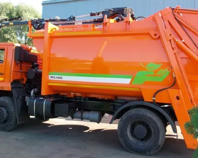 фото Мусоровозы с задней загрузкой МКЗ-4609 на шасси КАМАЗ-53605-3950-19
в