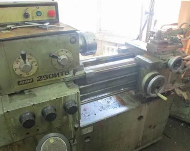 фото Токарно-винторезный ИЖ250ИТВ Б/У в Санкт-Петербурге