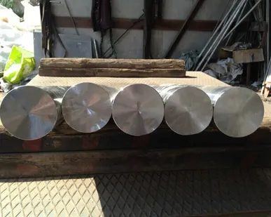 фото Круг титановый