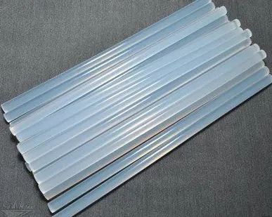 фото Стержни клеевые ПРАКТИКА цвет белый, прозрачный, 7 х 100 мм,