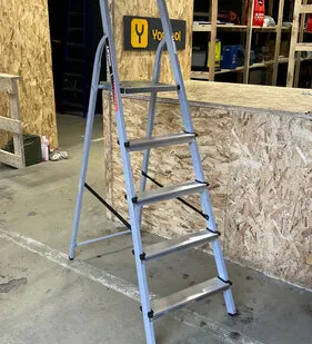 фото Лестница-стремянка Gigant SL 105