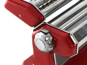 Фото №4 Ручная механическая лапшерезка - тестораскатка Imperia la Monferrina Classic 120 IPASTA T. 2/4 la Rossa, красный в Москве