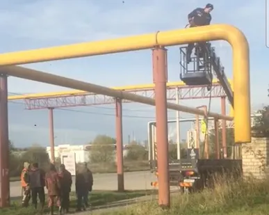 фото Демонтаж трубопроводов.