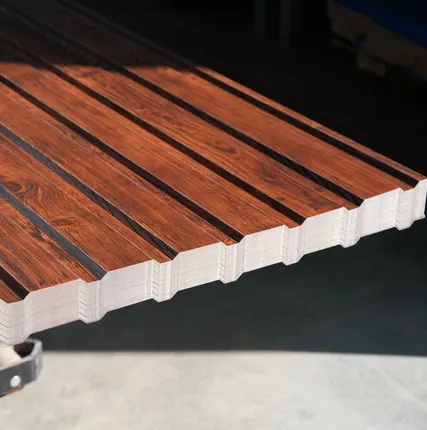 Фото №0 Профлист С-10 под дерево / античный дуб / 0.45 мм. - Античный дуб - Глянцевая - с ЛКП - Первый - С-10 - Стандартные - Опт (от 100 листов / от 200 м.пог.)