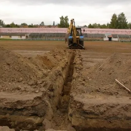 Фото №0 Разработка траншей и котлованов