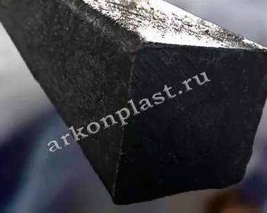 фото Полимерный профиль квадрат 110х110х2100 черный