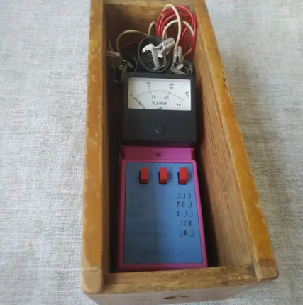 Фото №0 Автотестер модели м1. СССР.