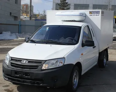 фото Автомобиль ВИС 2349 с холодильно-отопительной установкой