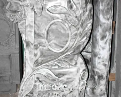 фото Памятник " Крест с розой"