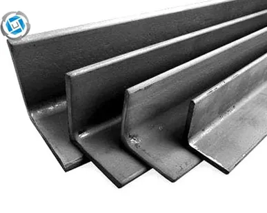 фото Уголок стальной горячекатаный 09Г2С-12, 125х125х10, 12 М