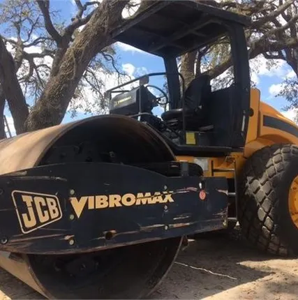 Фото №0 Аренда грунтового катка