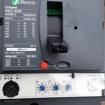 Фото №0 Автомат-выключатель