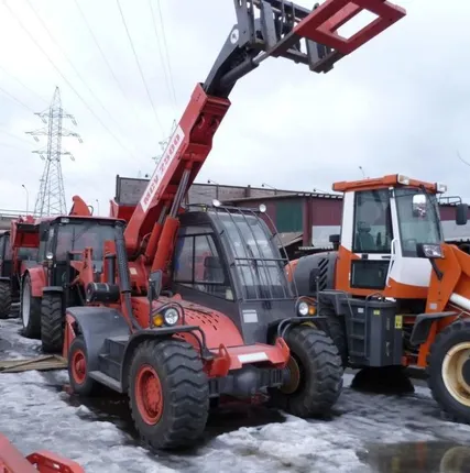 Фото №0 Телескопический погрузчик