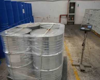 фото ММТ (Трикарбонил-метилциклопентадиенил-марганца)