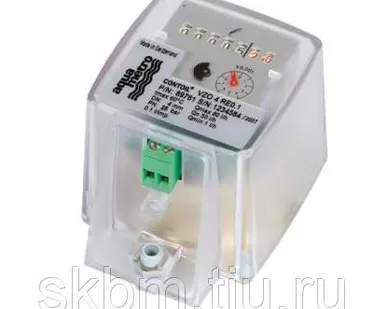 фото Счетчик топлива VZO 8-RE0,1 цифровой механический индикатор и импульсный вы