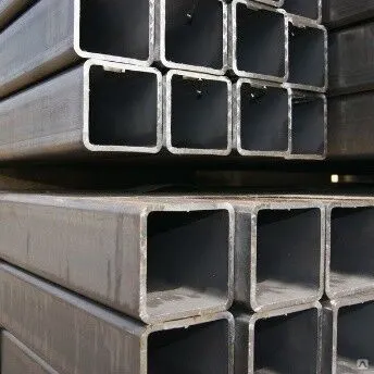 Фото №0 Труба профильная квадратная 60х60 мм стенка 1.5 мм ст.3 ГОСТ 8639-82 12 м