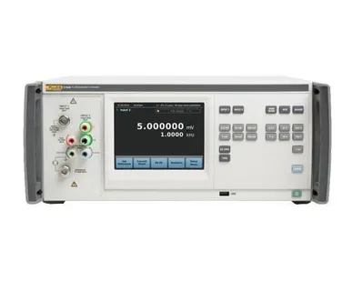 фото Эталон для измерения переменного напряжения Fluke 5790B 230