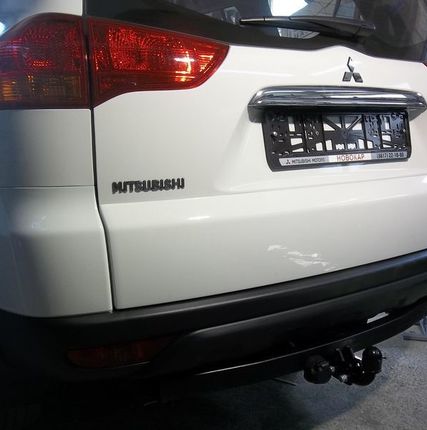Фото №0 Фаркоп на Mitsubishi с установкой