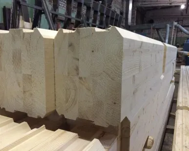 фото Клееный брус с запилами по проекту сечением 260х200