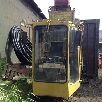 Фото №0 Кабина от фронтального погрузчика Амкодор ТО-183