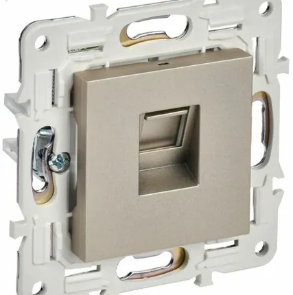 Фото №0 SKANDY Розетка компьютерная RJ45 кат.5E SK-K01Sh шампань IEK