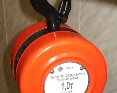 фото Тали ручные шестеренные стационарные ТРШСК (2 т., 12 м.)