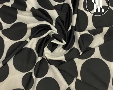 фото Масло принт Шары на белом