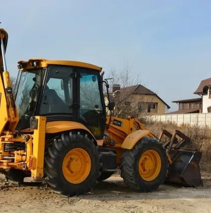 Фото №0 Экскаватор погрузчик аренда