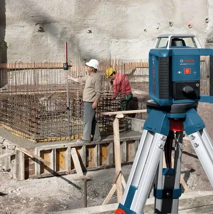 Фото №0 Ротационный нивелир Bosch GRL 400 H Professional (0.601.061.800)