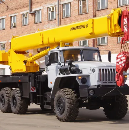 Фото №2 Автокран Ивановец КС-45717-1Р на базе шасси УРАЛ 4320 по цене 8 332 250 рублей от официального дилера для всех регионов РФ и СНГ.  Заводская цена данного автокрана = 9 025 000 руб. Наша дилерская цена для Вас = 8 332 250 руб. Ваша Выгода = почти 700 000 рублей! Плюс Субсидия от наших Банков - Партнёров! В итоге Ваша выгода может доходить до 1 500 000 рублей! Это действительно выгодно! Посмотрите! Сравните! Звоните! Пишите! Мы работаем со всеми регионами! Отгрузка возможна как с завода в г. Иваново так и с д