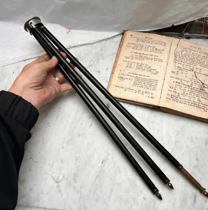 Фото №0 Тренога штатив 43 см металл