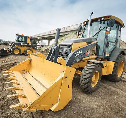 Фото №0 Экскаватор погрузчик John Deere 325