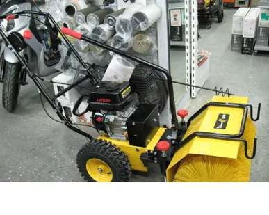 фото Снегоотбрасыватель BEEZONE BS - 6,5 (комбайн 3 в 1)