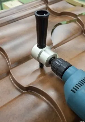 Фото №0 Насадка-ножницы для дрели Стальной Бобер® для резки металла