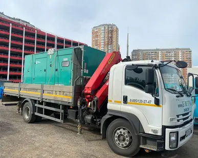 фото Аренда манипулятора кран 5 тонн, борт 8 тонн - Hino 500