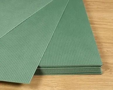 фото Подложка листовая 100х50х0.5мм Серая (10шт/5м.кв/упак).