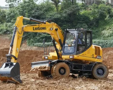 фото LiuGong W915E экскаватор 14 тонн
