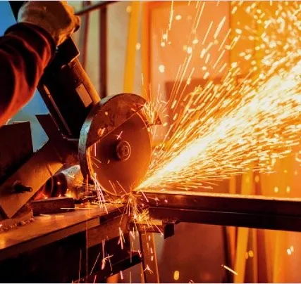 Фото №0 Резка металла