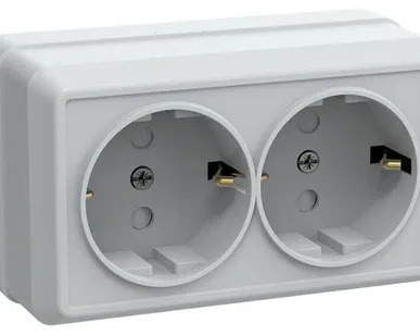 фото Розетка 2-м ОП Октава 16А РСш22-3-ОБ защ. шторки с заземл. IP20 бел. ИЭК ERO24-K01-16-DC