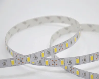 фото Лента светодиодная PRO 14.4Вт/м 12в 2800К IP20