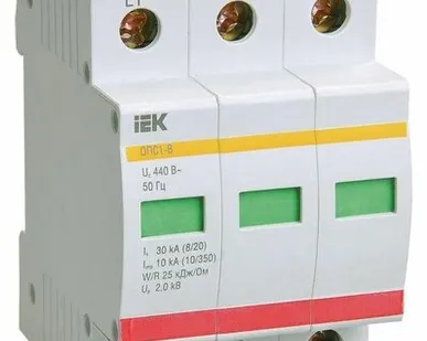 фото Ограничитель перенапряжения ОПС1-C 3P IEK MOP20-3-C