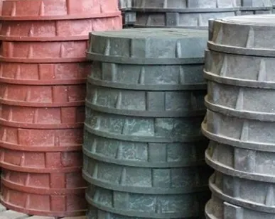 фото Люки канализационные чугунные и полимерно-песчаные все типы