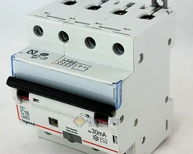 фото Диф.автомат АВДТ 4п 25А 30мА DX3  Legrand