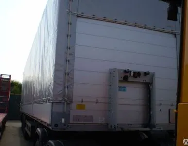 фото Полуприцеп (борт-тент-П-сдвижной) SCHMITZ SPR 24/L-13.62 EB