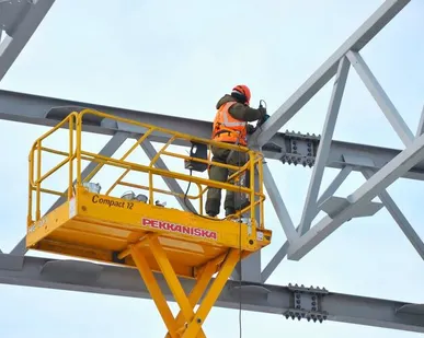 фото Монтаж металлоконструкций