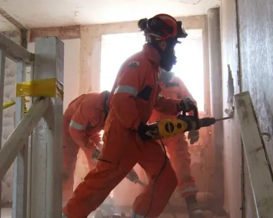 фото Сломать стену