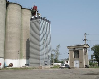 фото Шахтная зерносушилка Strahl 5000 FR