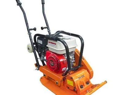 фото Виброплита поступательного движения GROST VH 60C