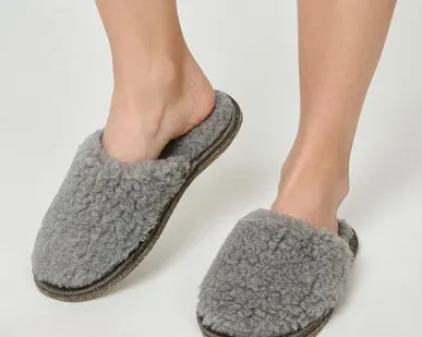 фото Тапочки шерстяные серые