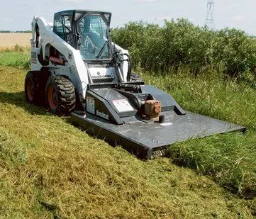 фото Аренда мини-погрузчика Bobcat с кусторезом